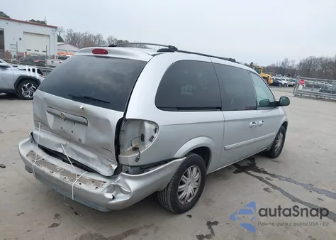 2006 Chrysler Town & Country Touring из США, поврежденный, VIN 2A4GP54L86R923380